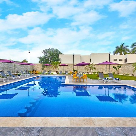 City Express By Marriott Mérida Exterior foto